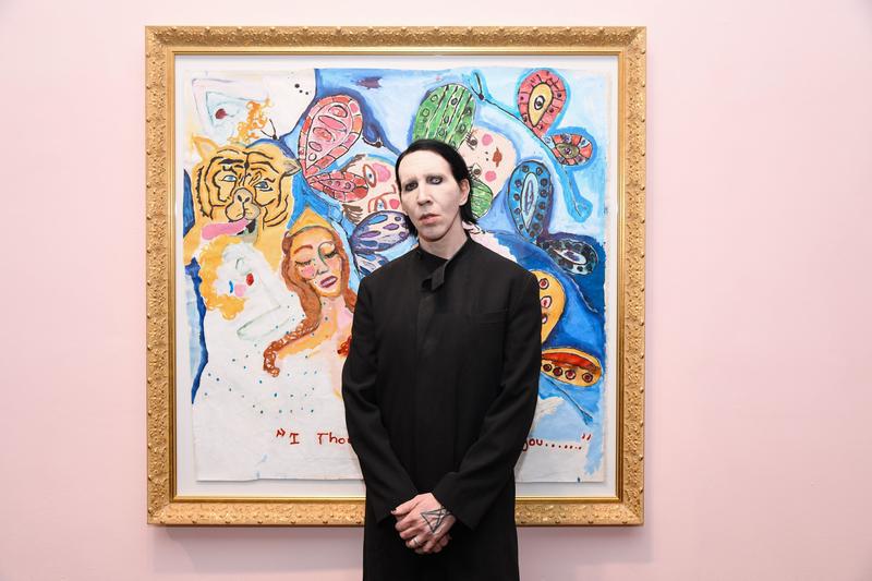 Marilyn Manson, cadute le accuse di violenza. Il procuratore: “È innocente”