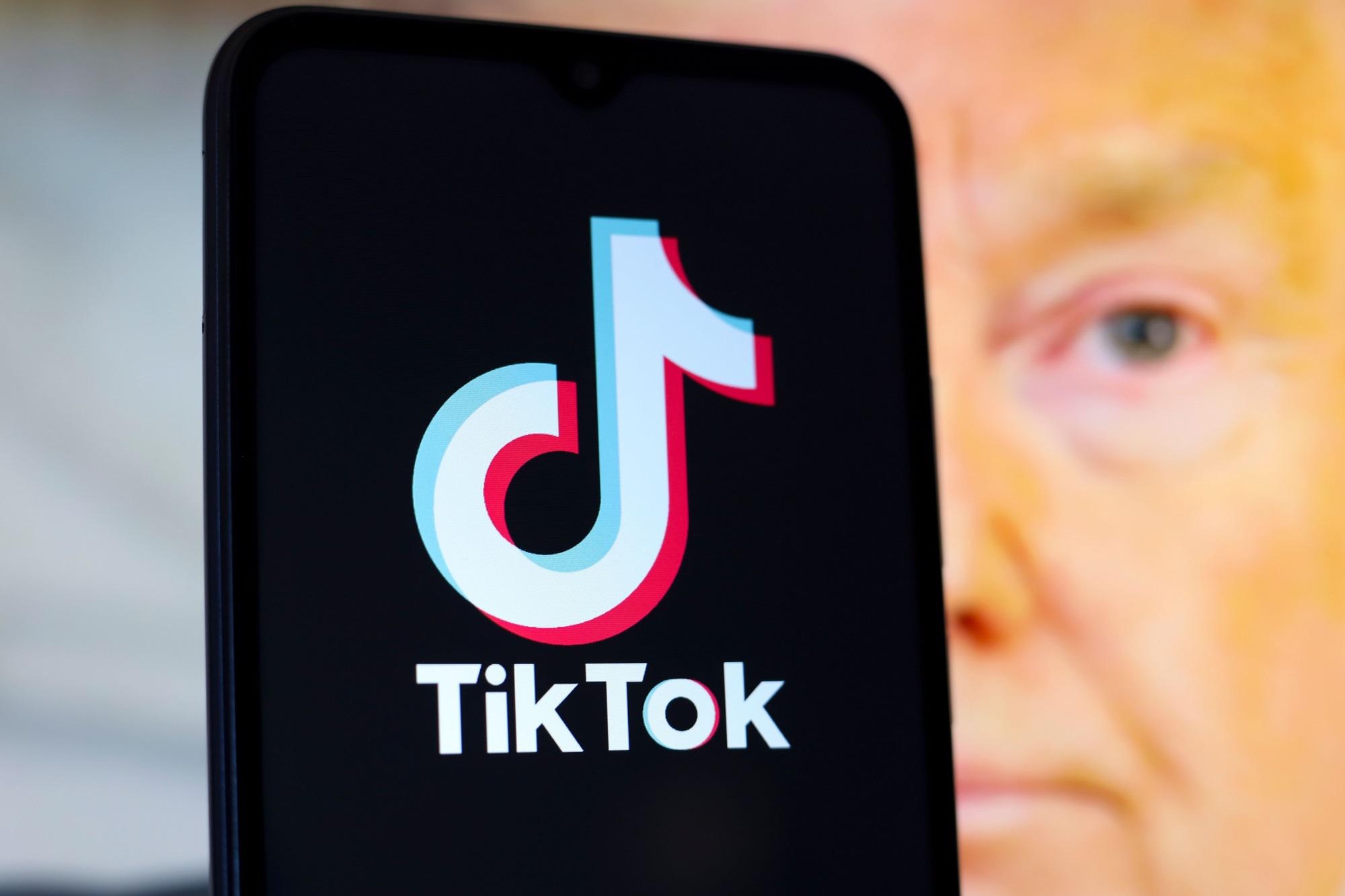 TikTok e Microsoft in trattativa: parola di Trump