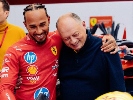 le foto di Lewis in Ferrari