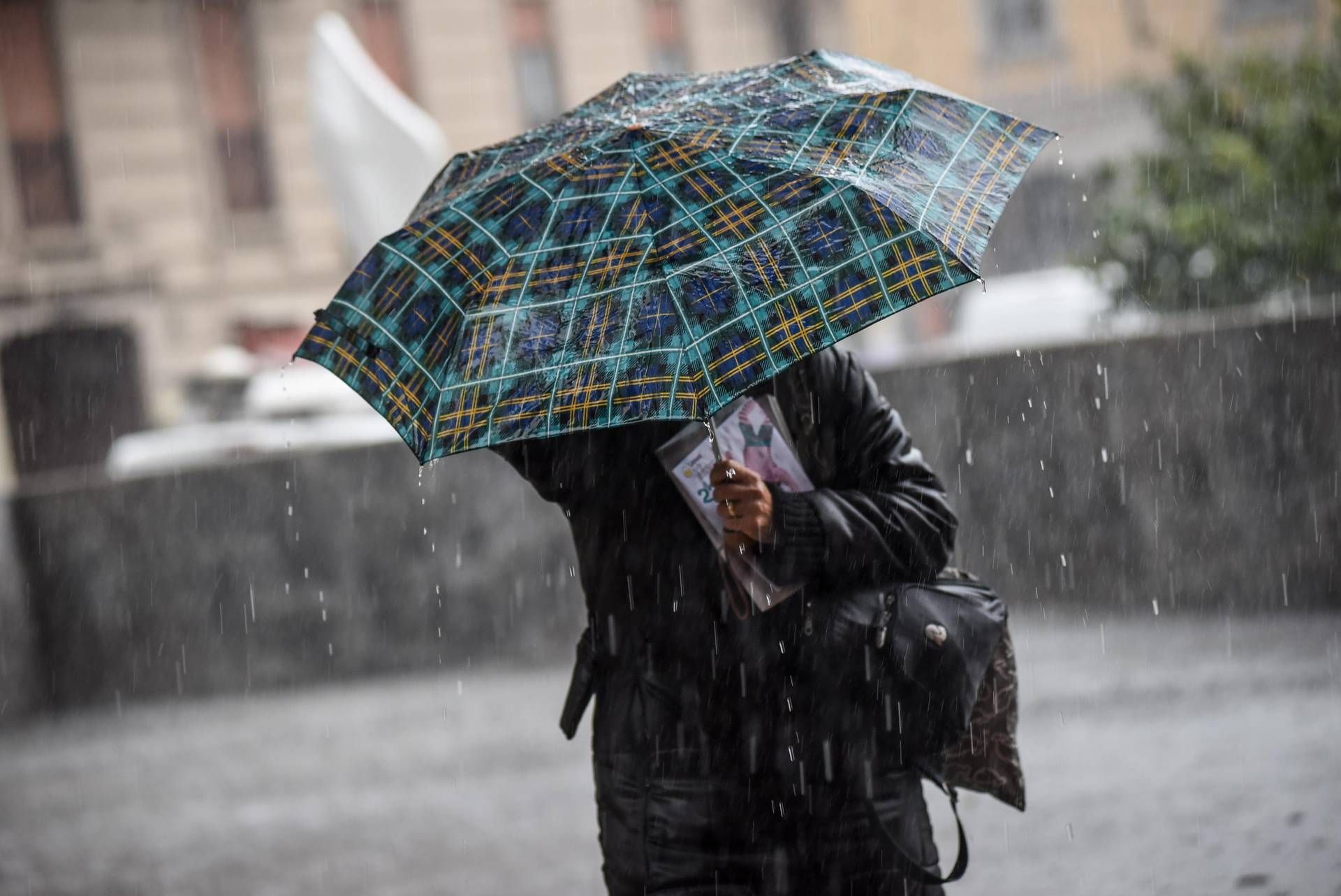 Maltempo oggi in Italia, è allerta per temporali e vento forte: ecco dove