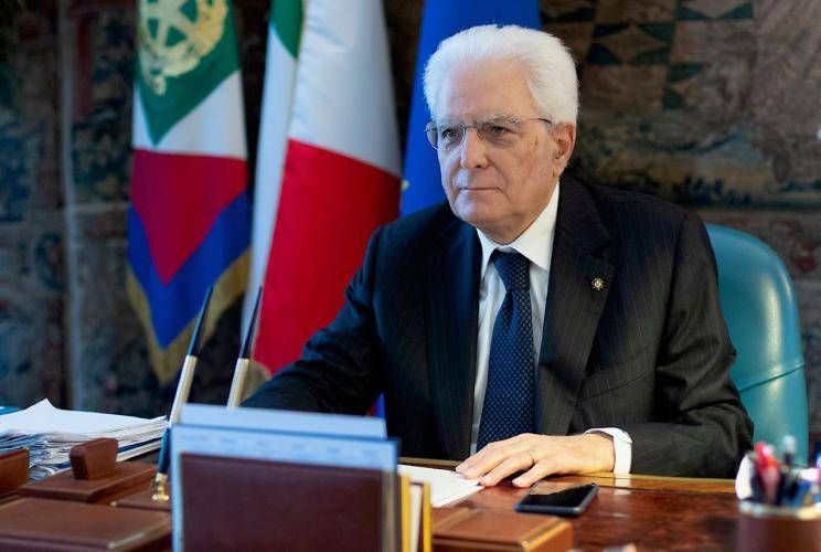 Mattarella nel mirino della Russia, ci si mette anche la petizione di un italiano