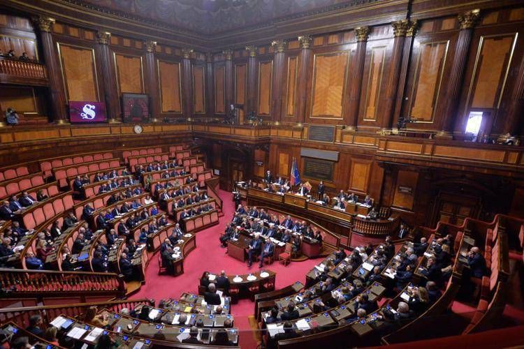 Almasri, opposizioni vogliono Meloni in aula: oggi segnale dal governo?