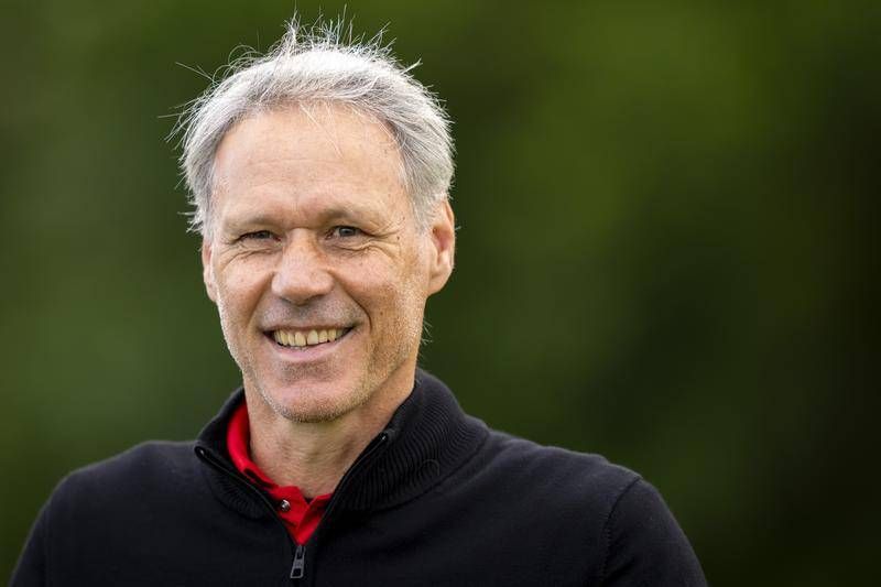 Van Basten operato alla caviglia: come sta l’ex Milan