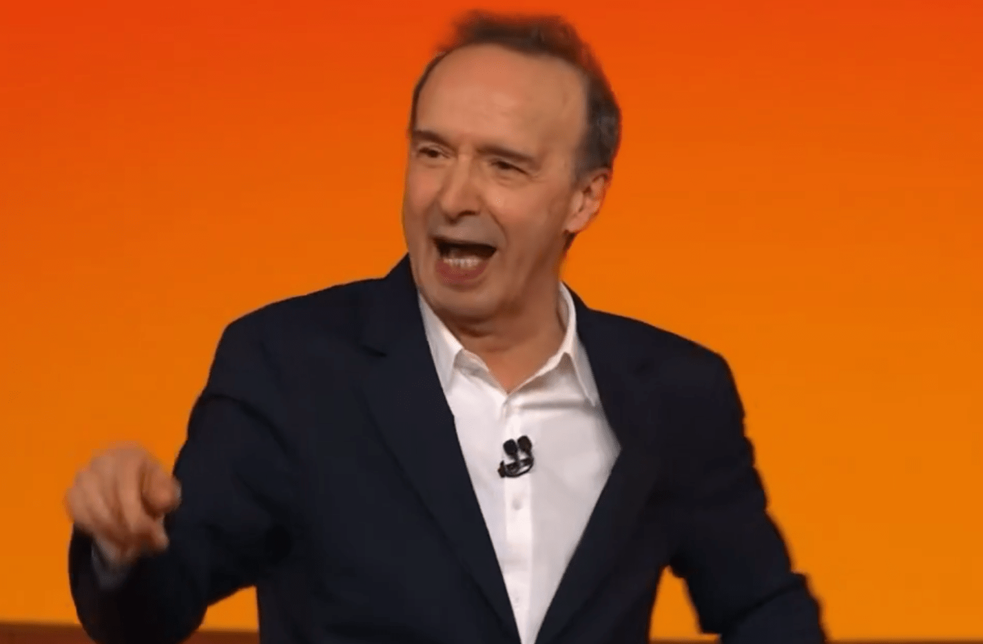 Roberto Benigni a 'Il sogno': "L'euro è uno scudo che ci protegge dagli choc economici"