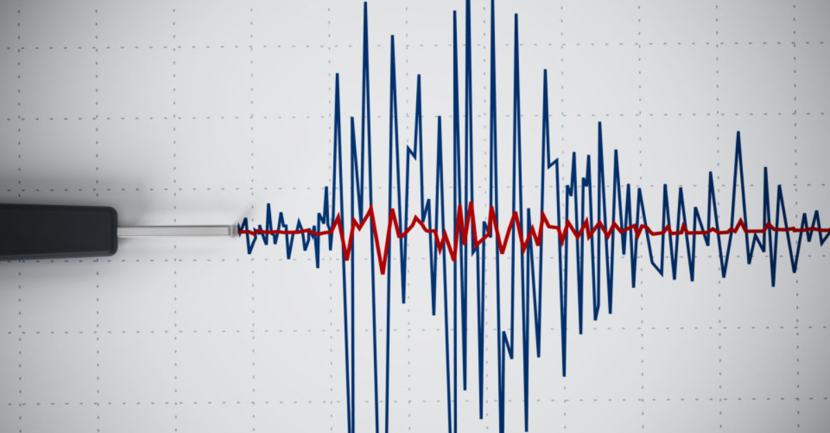 Terremoto Campi Flegrei: un’altra forte scossa di magnitudo 3.9, gente in strada