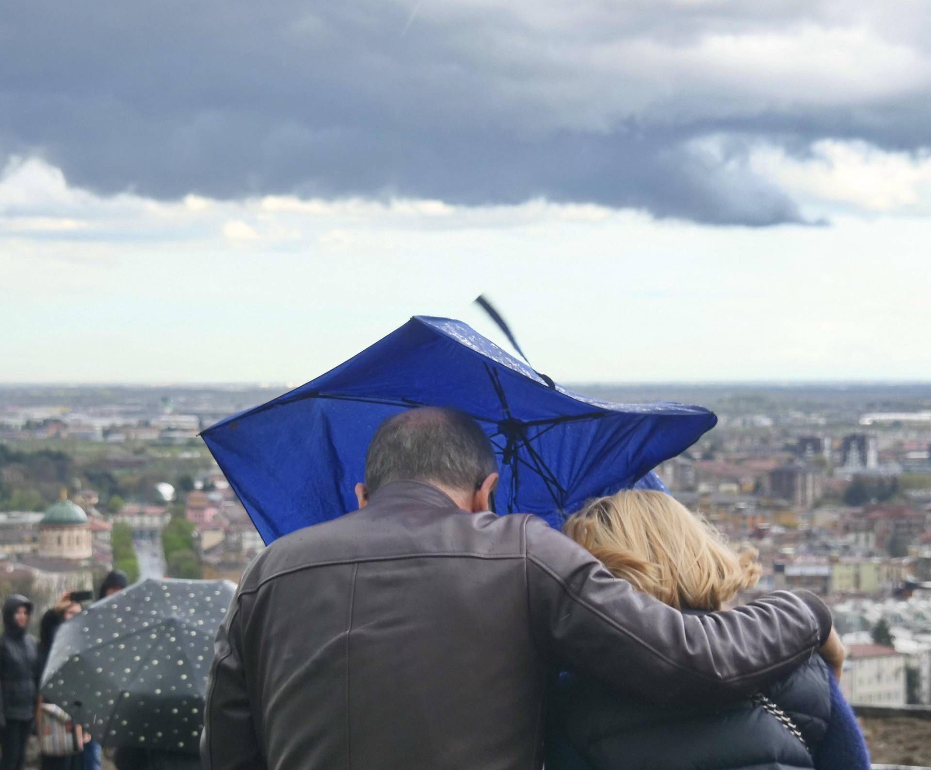 Maltempo, allerta meteo oggi domenica 22 marzo: le Regioni a rischio